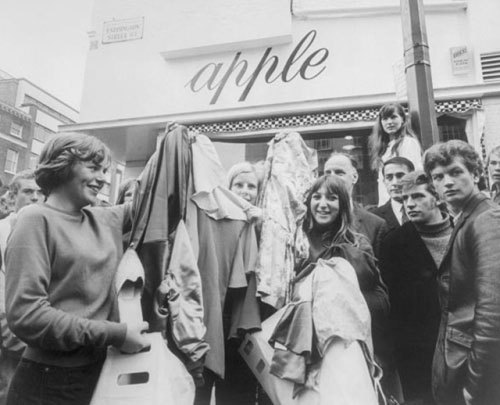 Apple Boutique Final Day Apple Boutique Final Day